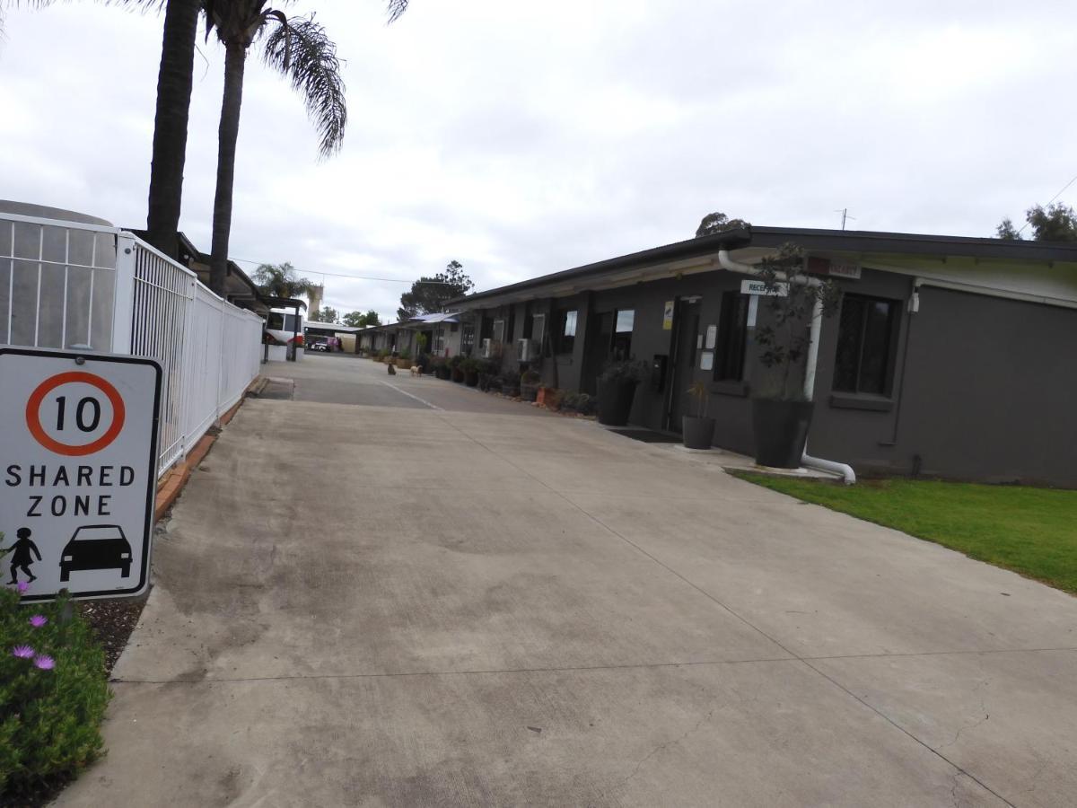 Dalby Parkview Motel Exterior photo